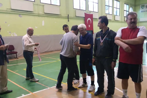 Büyük Klasman Masa Tenisi Turnuvası Yapıldı