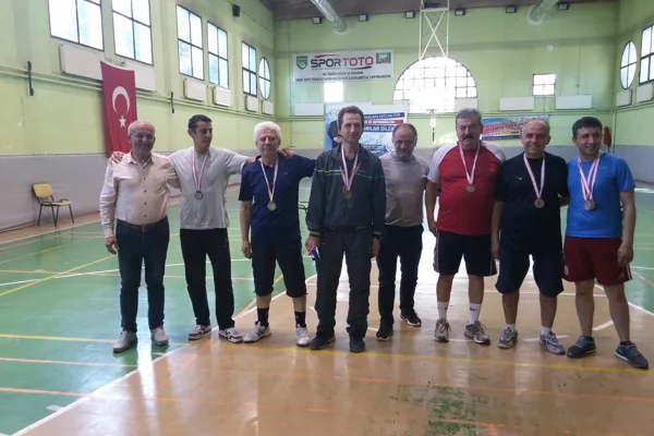 Büyük Klasman Masa Tenisi Turnuvası Yapıldı